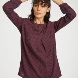 garnet-red-ditte-ruched-sleeve-organic-cotton-top–6