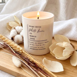 White Linen - Αρωματικό κερί σόγιας - 145ml