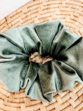 Scrunchie velvet-Sage green