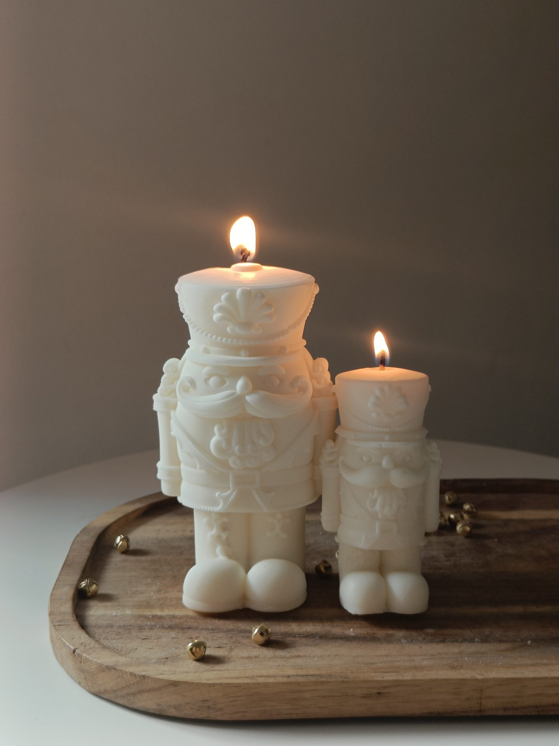 NUTCRACKER SOY CANDLE