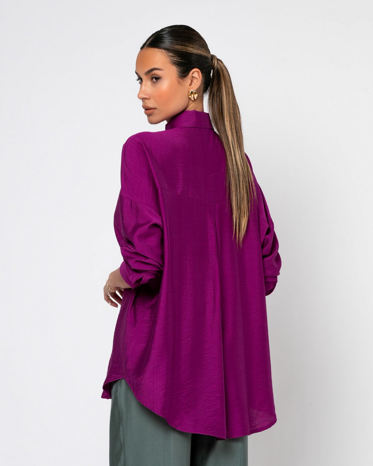 magenta shirt-rayon 24