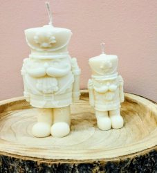 nutcracker soy candle