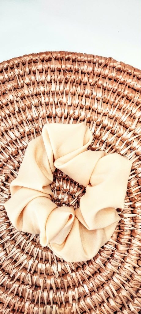 Scrunchie Satin Μat-Κίτρινο απαλό