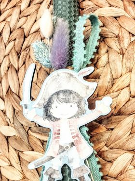 Λαμπάδα μελισσοκέρι-Πειρατής-Χρώμα χακί