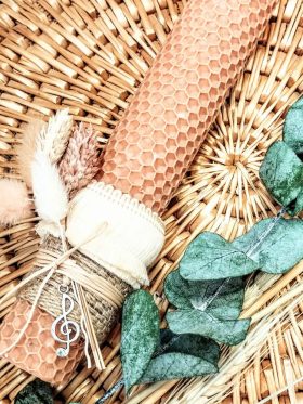 Λαμπάδα μελισσοκέρι χρωματιστό-Κλειδί του Σολ-Χρώμα σομόν