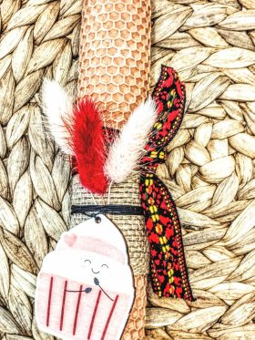 Λαμπάδα μελισσοκέρι χρωματιστό-Cupcake-Χρώμα Σομόν