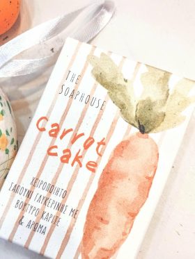 Χειροποίητο σαπούνι γλυκερίνης με άρωμα "Carrot Cake"
