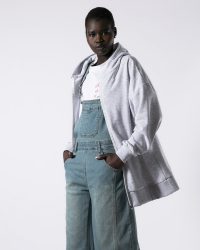 ΖΑΚΕΤΑ-ΑΝΟΙΞΙΑΤΙΚΗ-ΓΚΡΙ 7