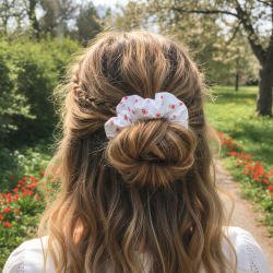romantic scrunchie