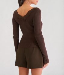 brown top